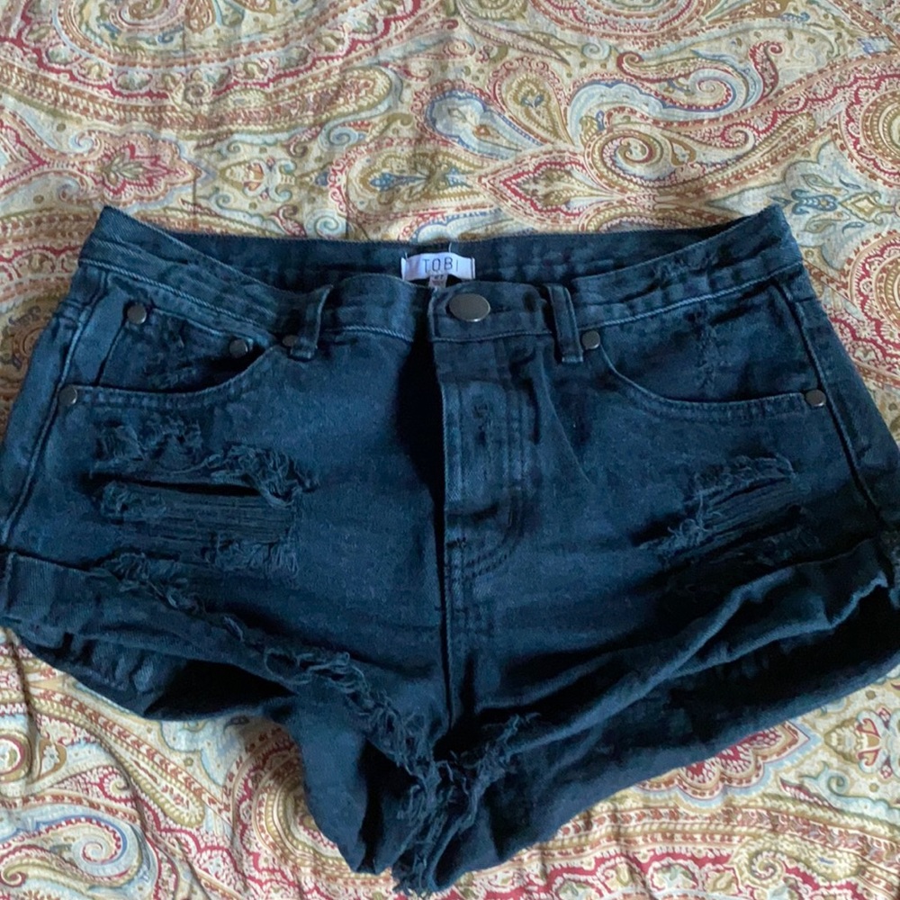 Tobi black denim distressed cuffed shorts